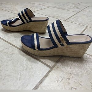 Land’s End Womens Sandals Sz 8B Slip-on W/Straps 3” Braided Wedge Blue/Tan